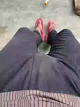 Snapshot of bigh96dik chatting on 01/27/25, 07:24 bigh96dik online show from 01/27/25, 07:24