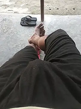 Snapshot of bigh96dik chatting on 12/05/25, 08:45 bigh96dik online show from 12/05/25, 08:45