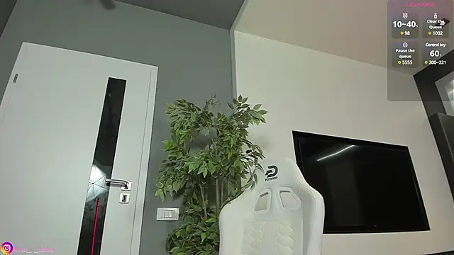 lissababe1 online show from 12/10/24, 11:30