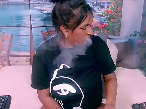 indiansparkle online show from 11/18/25, 06:01