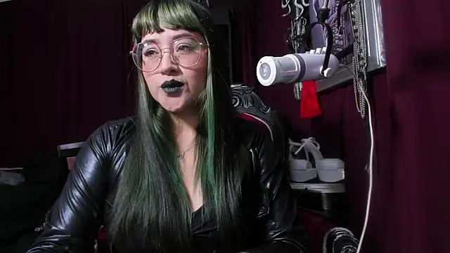 Snapshot of MeGoddesSara chatting on 03/04/26, 06:36 MeGoddesSara online show from 03/04/26, 06:36