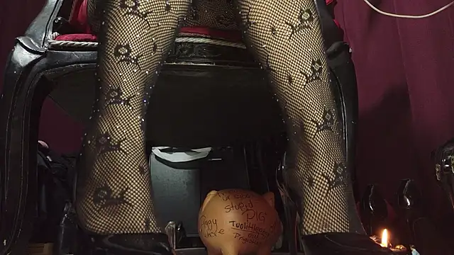 Snapshot of MeGoddesSara chatting on 03/18/26, 08:34 MeGoddesSara online show from 03/18/26, 08:34