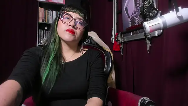 MeGoddesSara online show from 05/26/26, 03:35