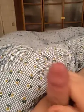 Snapshot of geilerboy2628 chatting on 04/04/26, 11:24 geilerboy2628 online show from 04/04/26, 11:24