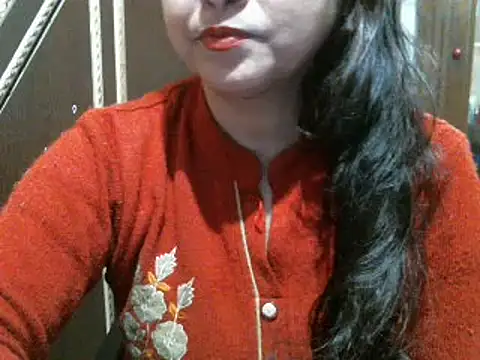 Snapshot of UrsMansi chatting on 01/30/25, 04:58 UrsMansi online show from 01/30/25, 04:58