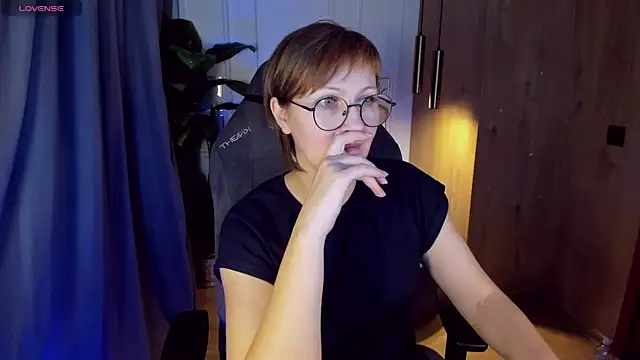 Paris Cherry online show from 02/22/25, 01:35