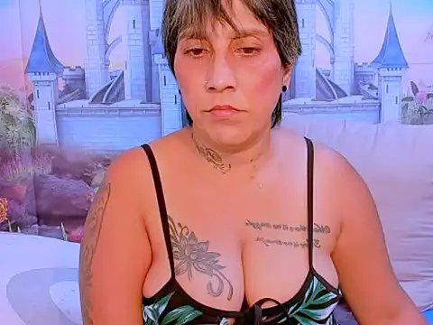 indianroxy online show from 09/14/25, 09:25