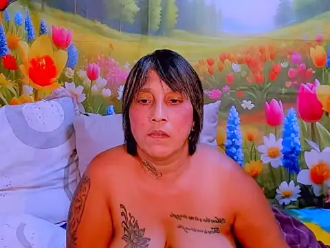 indianroxy online show from 10/27/25, 06:45