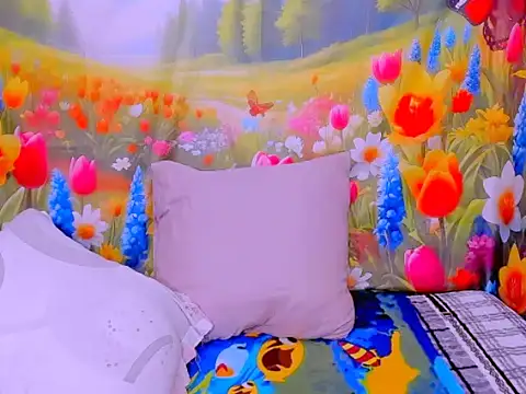 indianroxy online show from 04/13/26, 04:01