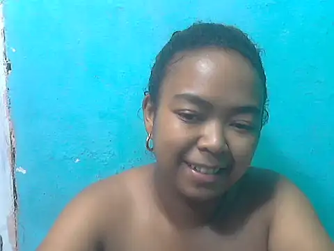 Snapshot of milkboobsgirl chatting on 03/26/26, 03:23 milkboobsgirl online show from 03/26/26, 03:23