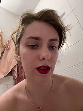 Snapshot of MariiD chatting on 03/31/26, 08:31 MariiD online show from 03/31/26, 08:31