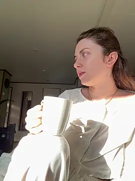 Snapshot of MariiD chatting on 04/19/26, 06:56 MariiD online show from 04/19/26, 06:56