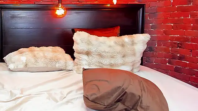 ChristynaRoss online show from 03/09/26, 08:24