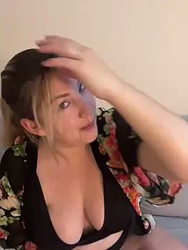 Snapshot of Anna_Alexa chatting on 01/16/25, 07:49 Anna Alexa online show from 01/16/25, 07:49