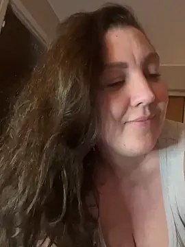 Snapshot of Anna_Alexa chatting on 04/07/26, 07:58 Anna Alexa online show from 04/07/26, 07:58