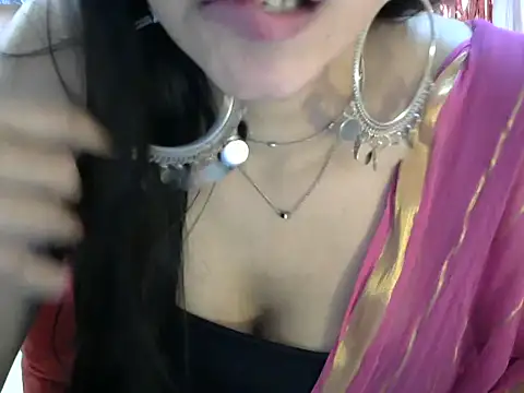 indianbae01 online show from 02/14/25, 03:54