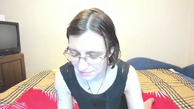 Snapshot of MarilynDream chatting on 12/18/24, 11:51 MarilynDream online show from 12/18/24, 11:51