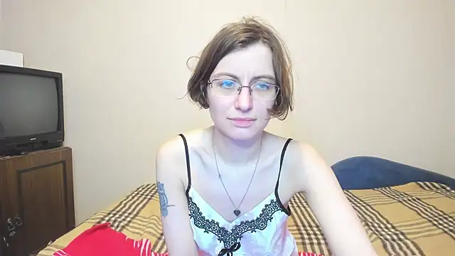 Snapshot of MarilynDream chatting on 02/26/25, 12:27 MarilynDream online show from 02/26/25, 12:27