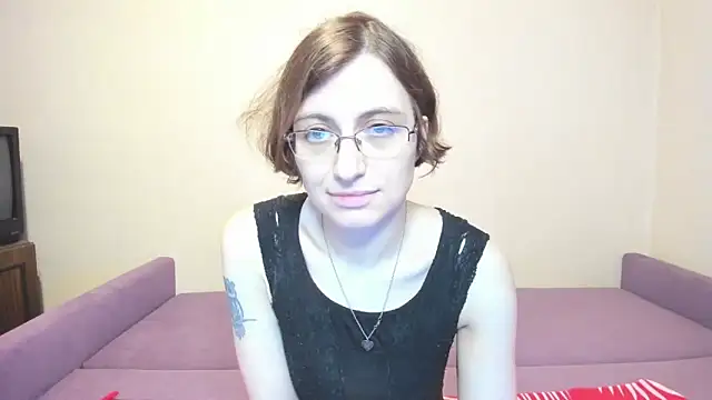 Snapshot of MarilynDream chatting on 03/18/25, 09:53 MarilynDream online show from 03/18/25, 09:53