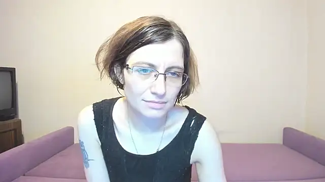 Snapshot of MarilynDream chatting on 03/20/25, 08:40 MarilynDream online show from 03/20/25, 08:40