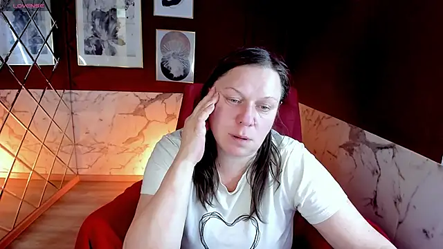 Snapshot of KellyPerfection chatting on 06/01/26, 11:34 KellyPerfection online show from 06/01/26, 11:34