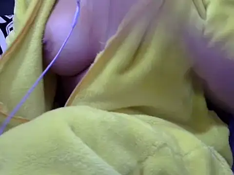 pamelasophia19 online show from 02/17/25, 04:26