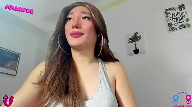 Snapshot of hottycrishina chatting on 01/18/25, 02:03 hottycrishina online show from 01/18/25, 02:03