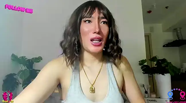 Snapshot of hottycrishina chatting on 01/31/25, 05:19 hottycrishina online show from 01/31/25, 05:19