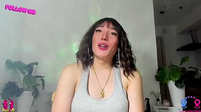 Snapshot of hottycrishina chatting on 02/06/25, 06:18 hottycrishina online show from 02/06/25, 06:18