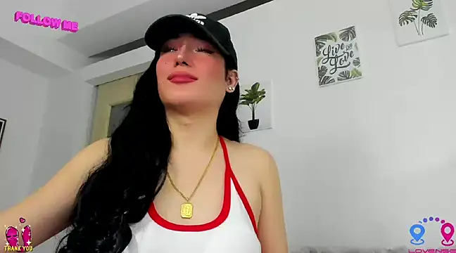 Snapshot of hottycrishina chatting on 03/23/25, 08:48 hottycrishina online show from 03/23/25, 08:48