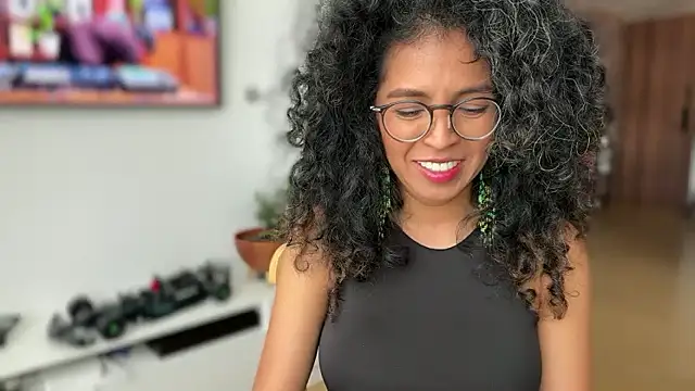 illaroom online show from 02/09/26, 07:07