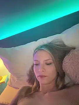 AnastasiaAniess online show from 12/18/24, 08:57