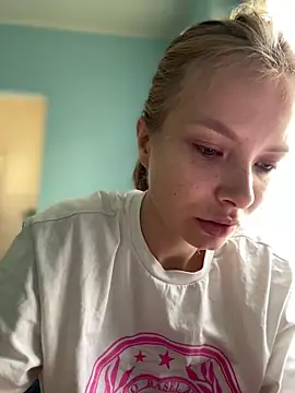 AnastasiaAniess online show from 01/28/25, 12:11