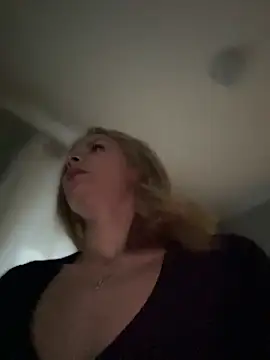 AnastasiaAniess online show from 03/19/25, 05:39