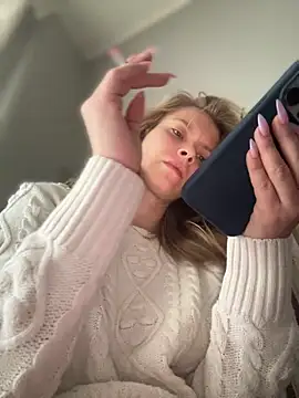 AnastasiaAniess online show from 03/22/25, 09:24