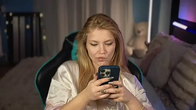 AnastasiaAniess online show from 02/24/26, 07:56