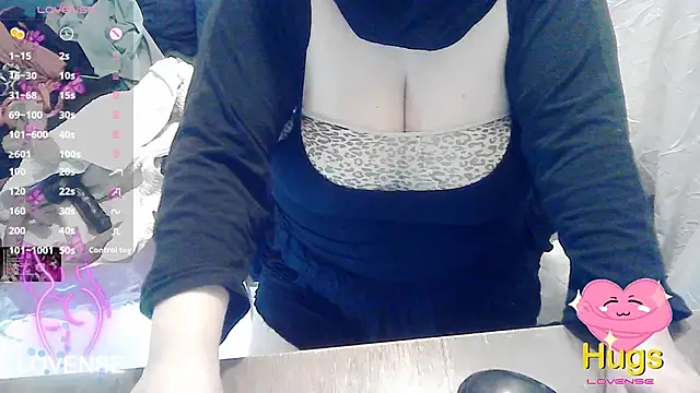 Snapshot of tatli_bela chatting on 01/23/25, 06:14 tatli bela online show from 01/23/25, 06:14