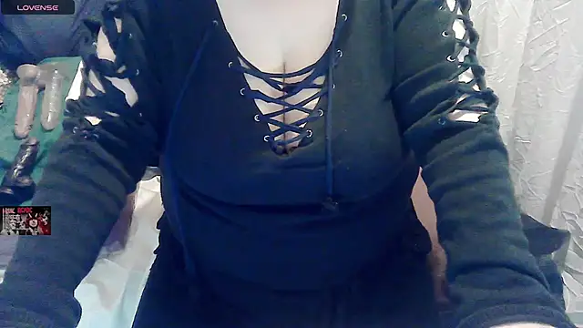 Snapshot of tatli_bela chatting on 02/13/25, 05:48 tatli bela online show from 02/13/25, 05:48