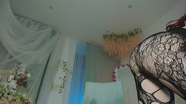 LilianKroft online show from 02/13/25, 12:00