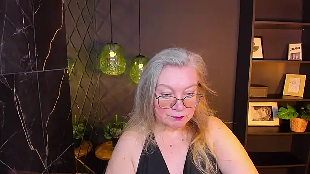 NataliMellow online show from 04/06/26, 01:12