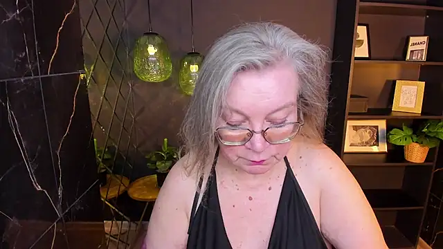 NataliMellow online show from 04/12/26, 04:56