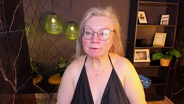 Snapshot of NataliMellow chatting on 04/25/26, 01:14 NataliMellow online show from 04/25/26, 01:14