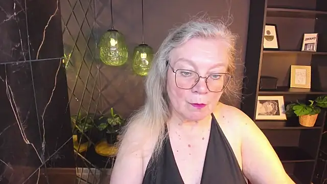 Snapshot of NataliMellow chatting on 05/21/26, 01:18 NataliMellow online show from 05/21/26, 01:18
