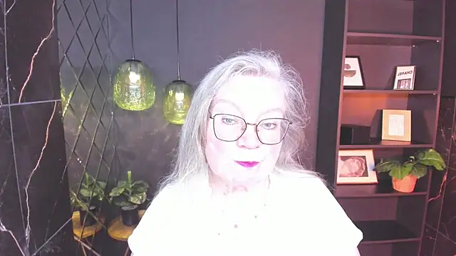 Snapshot of NataliMellow chatting on 05/26/26, 01:07 NataliMellow online show from 05/26/26, 01:07