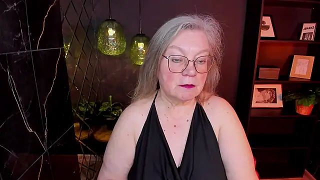 Snapshot of NataliMellow chatting on 06/01/26, 01:02 NataliMellow online show from 06/01/26, 01:02