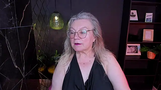 Snapshot of NataliMellow chatting on 07/04/26, 01:17 NataliMellow online show from 07/04/26, 01:17