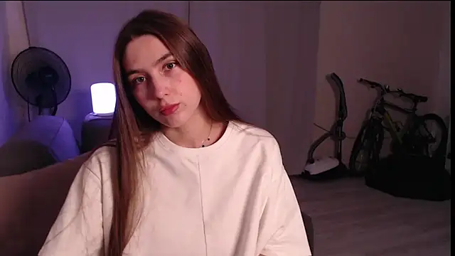 Snapshot of so_cutes chatting on 10/06/25, 12:13 so cutes online show from 10/06/25, 12:13