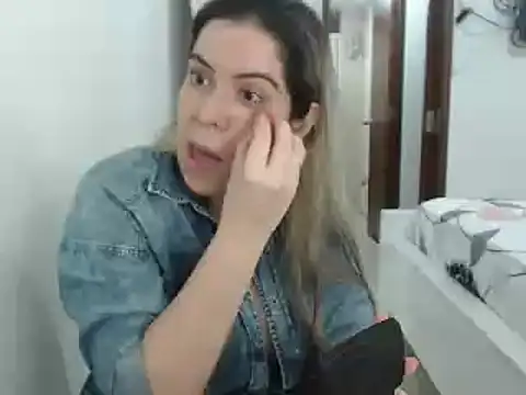 ashlymoon online show from 02/17/25, 06:37