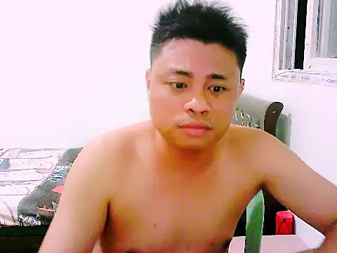 Snapshot of SirViceBoy2020 chatting on 11/16/25, 03:39 SirViceBoy2020 online show from 11/16/25, 03:39