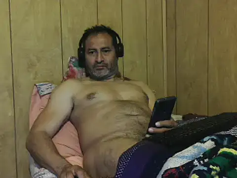 Snapshot of dantehot2020 chatting on 01/04/25, 02:56 dantehot2020 online show from 01/04/25, 02:56